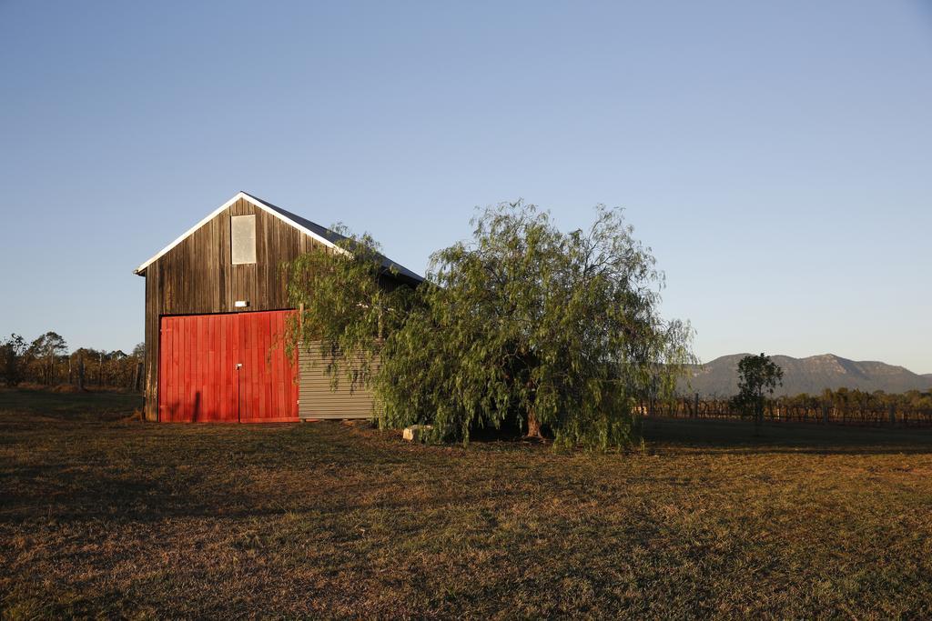 Red Door Collective - Rdc Vineyard Estate, Luxury Adult Only Stay Поколбин Екстериор снимка